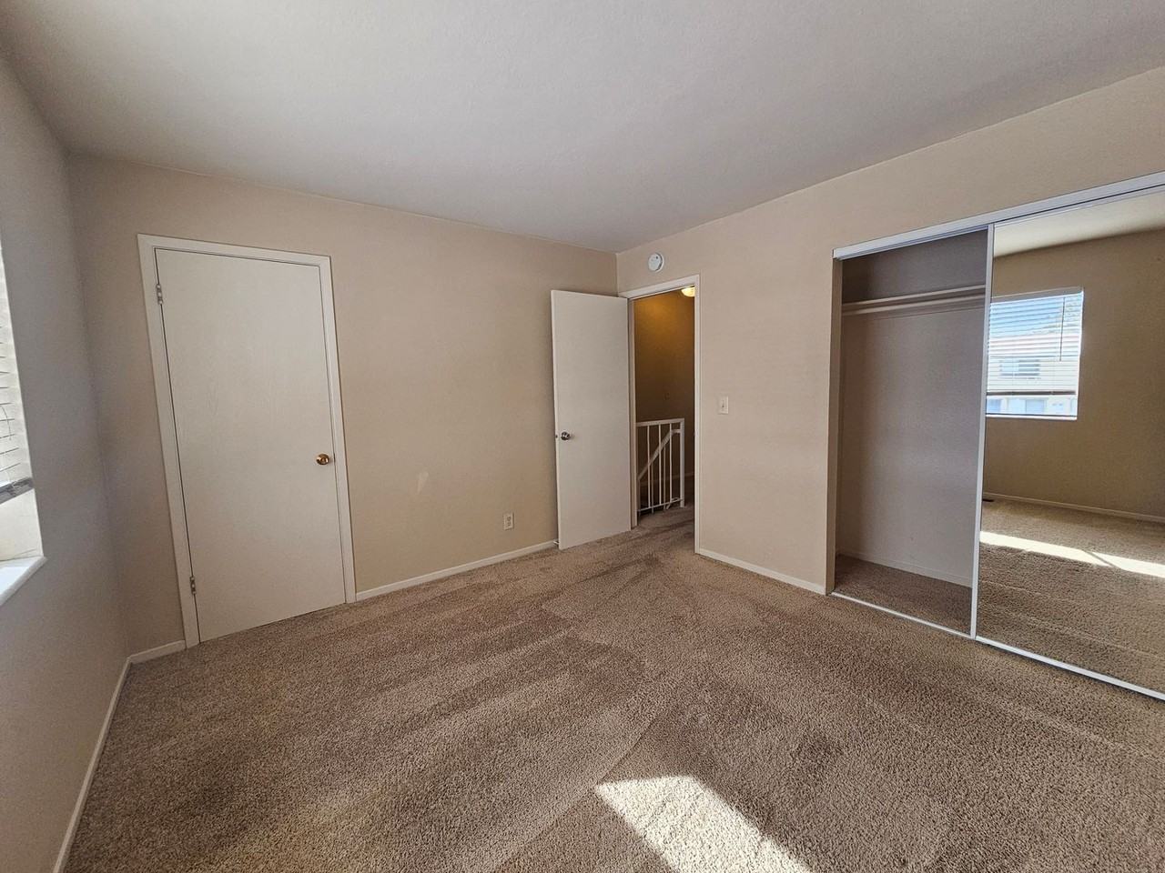 3643 Gypsum Rd - Photo 5 of 8