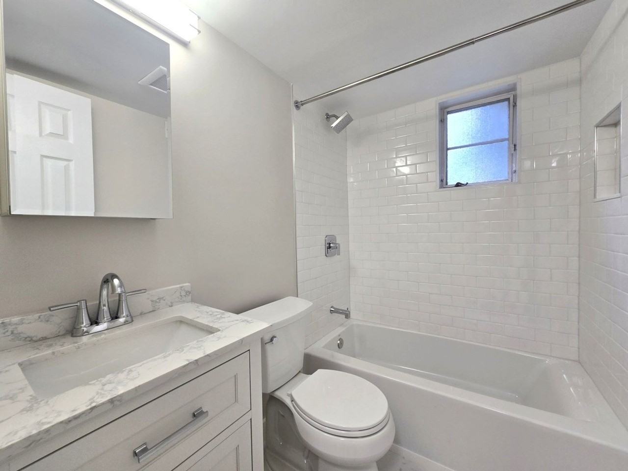 5115 Bangor Dr - Photo 6 of 23