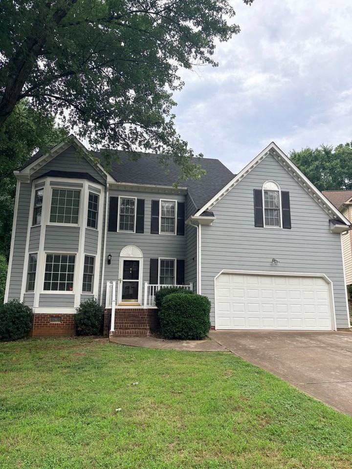 4911 Brompton Ln - Photo 2 of 22