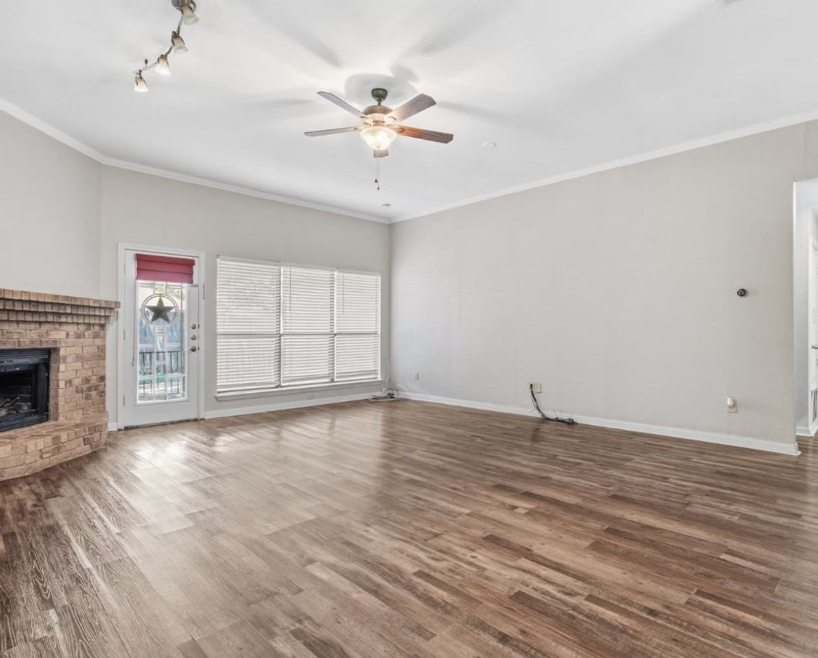 1305 Minter Rd - Photo 4 of 30