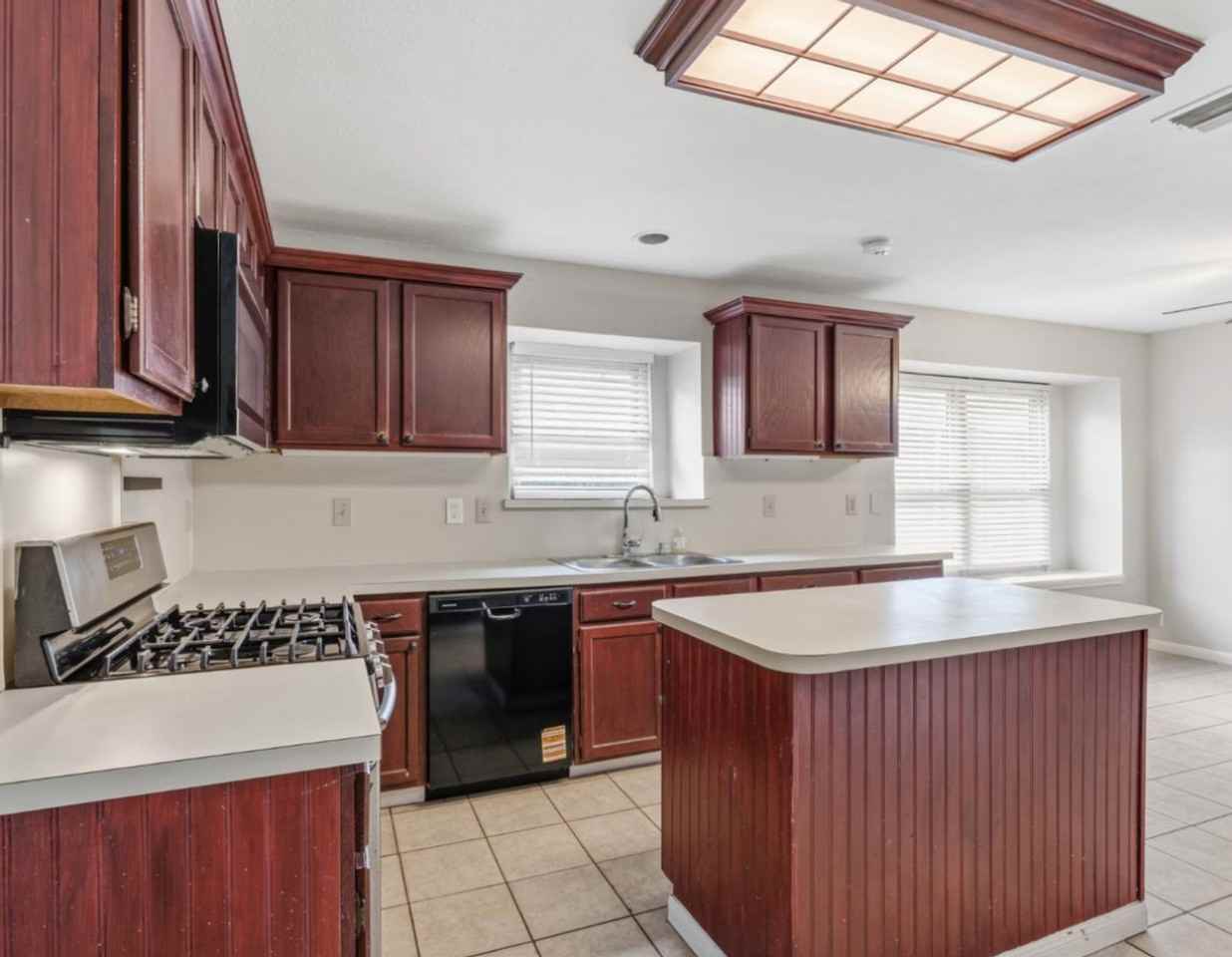 1305 Minter Rd - Photo 6 of 30