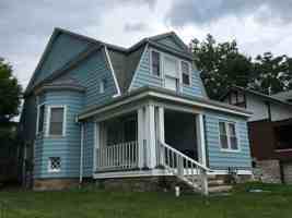 featured image of 401 E 2nd St