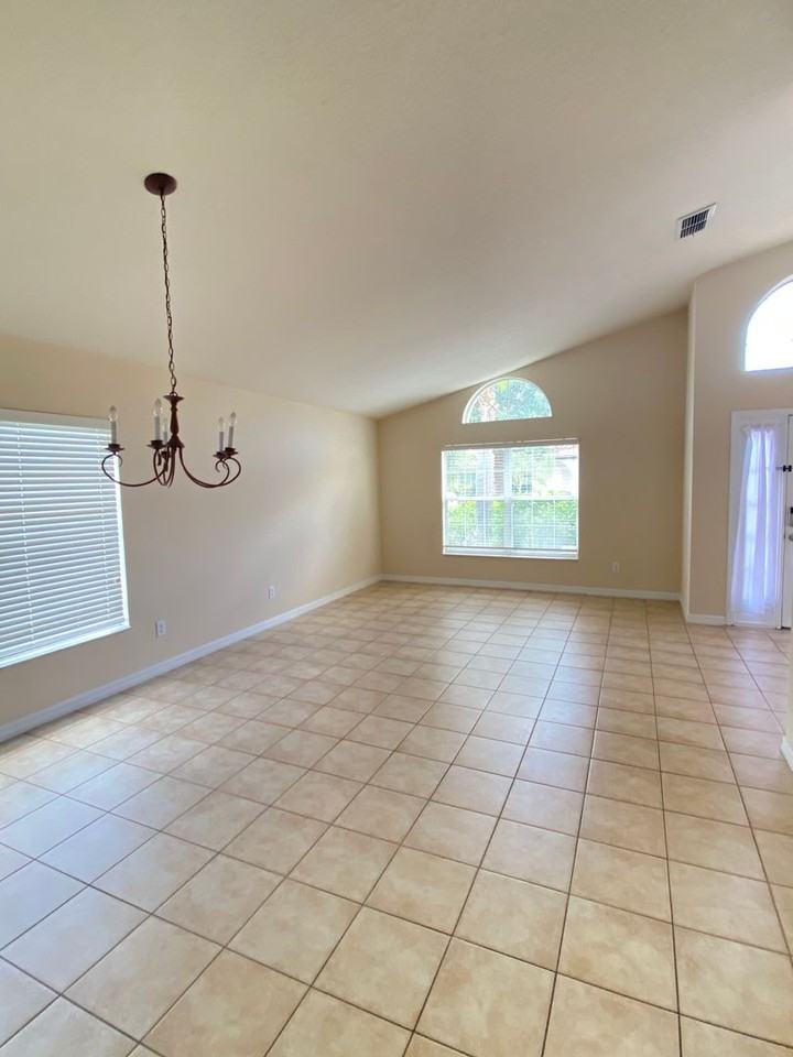 13655 Budworth Cir - Photo 5 of 23