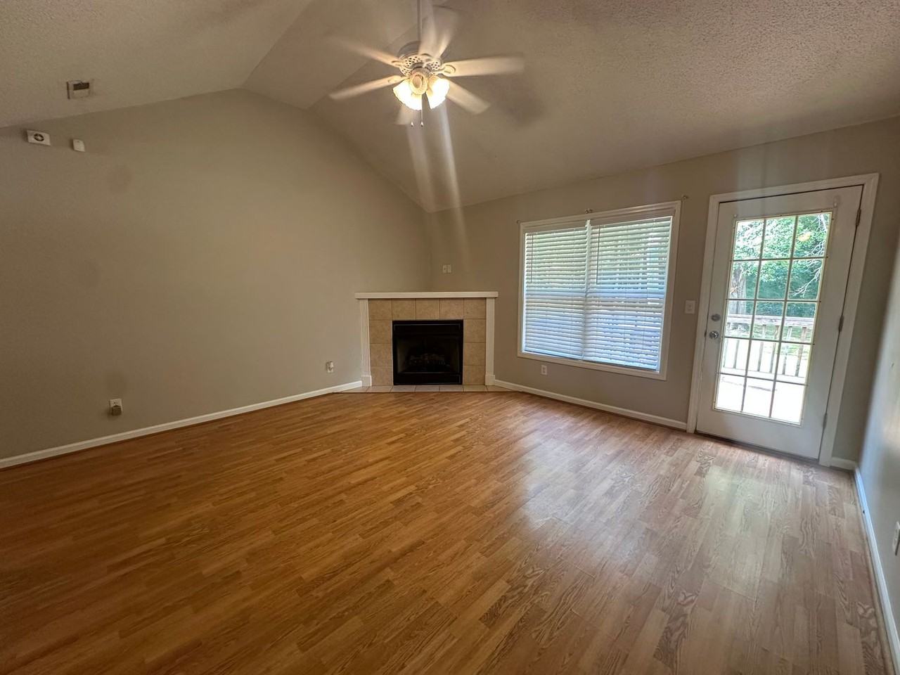 306 Bernard Couch Dr - Photo 4 of 22