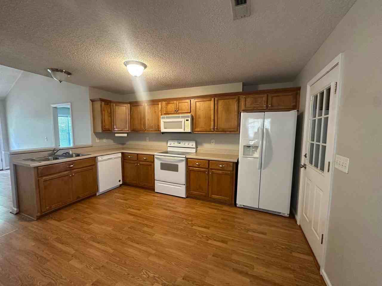 306 Bernard Couch Dr - Photo 7 of 22