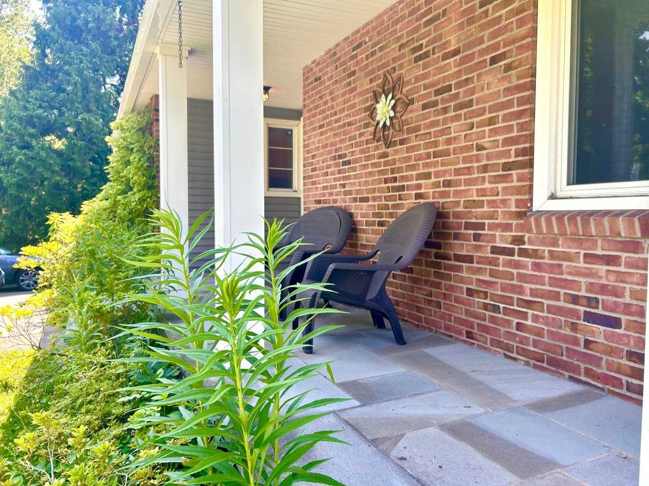940 Corwin Rd - Photo 6 of 30