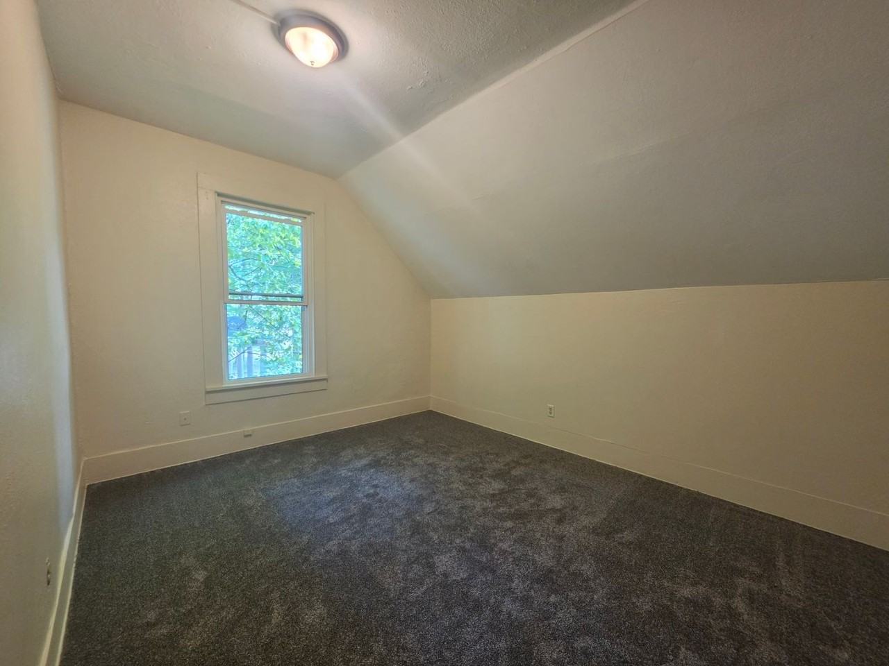 242 W Highland Ave - Photo 7 of 10