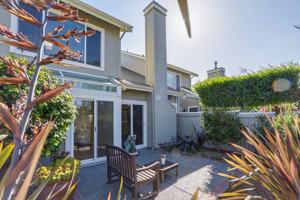 featured image of 216 Greenview Dr