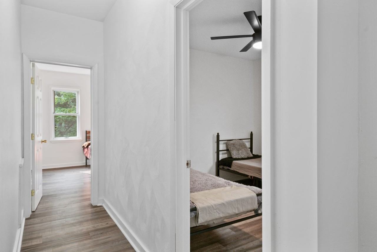 721 Boggs Ave - Photo 6 of 32