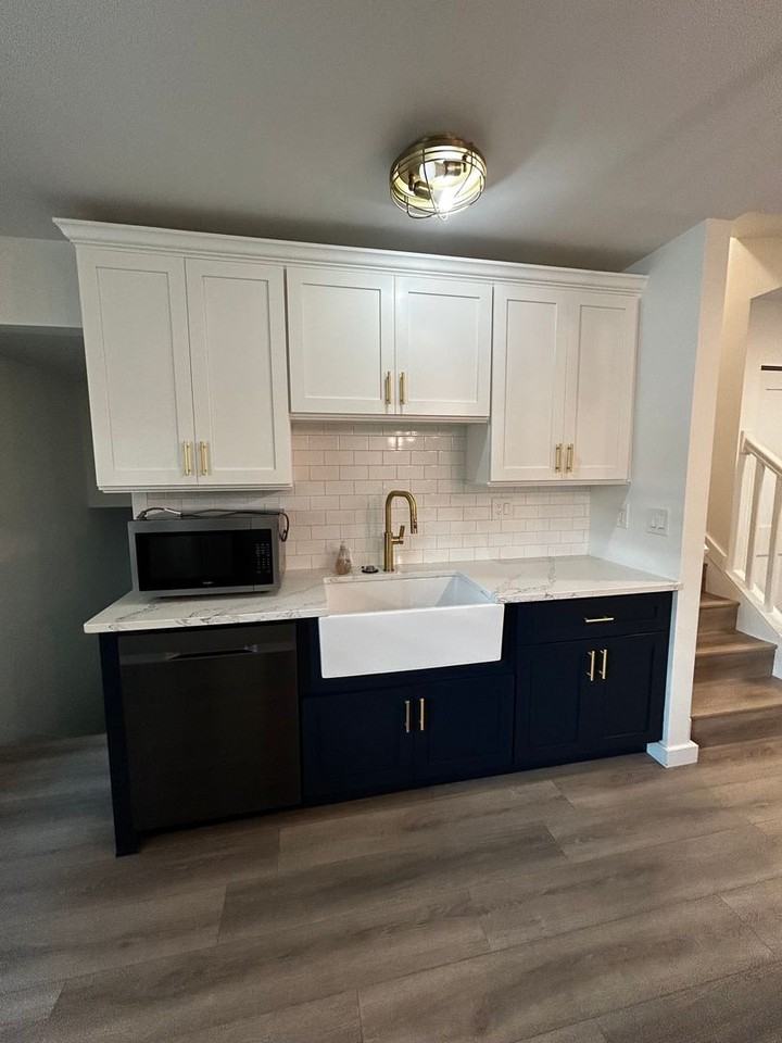 3559 Halpern St - Photo 4 of 18