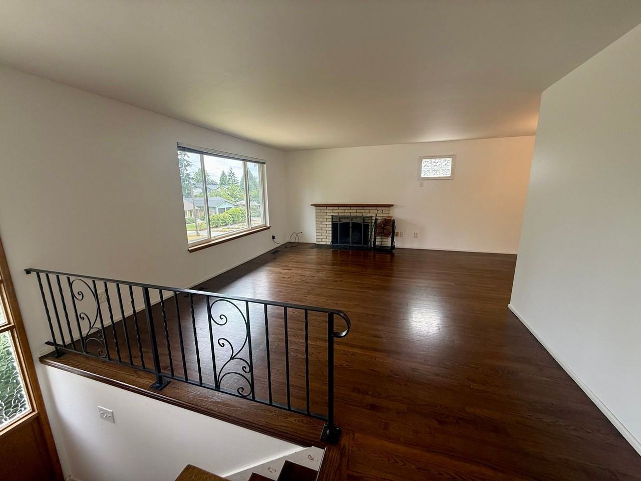 8421 31st Ave Sw - Photo 2 of 15