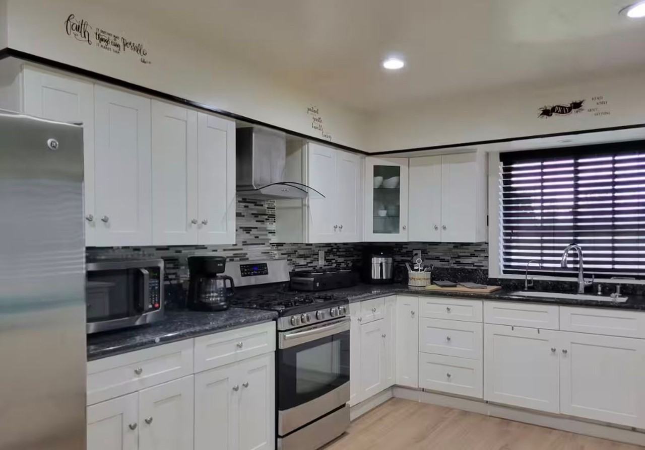 1952 Burleson Ave - Photo 6 of 25