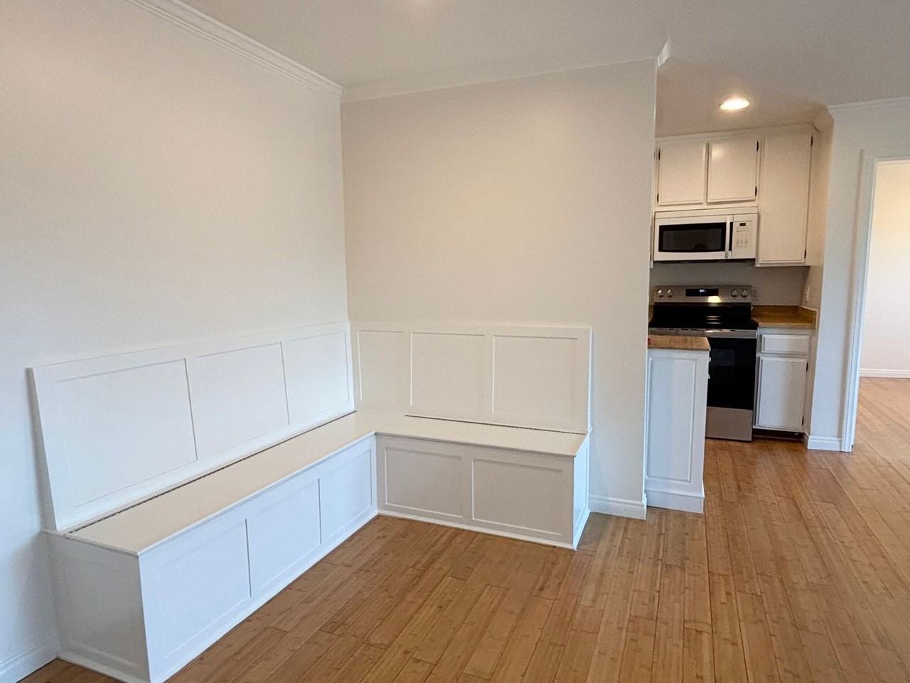 5880 Benner St #102 - Photo 5 of 18