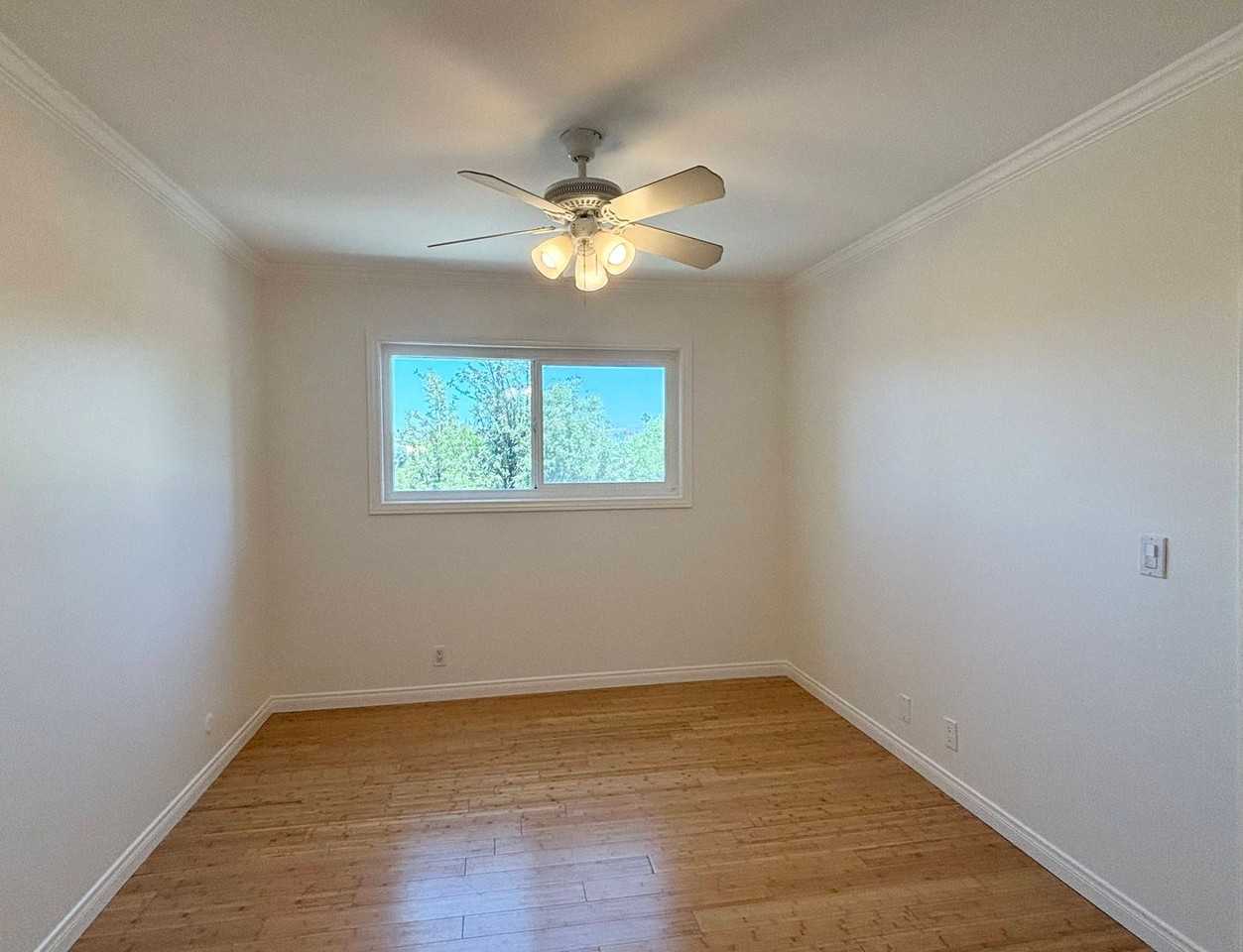 5880 Benner St #102 - Photo 6 of 18