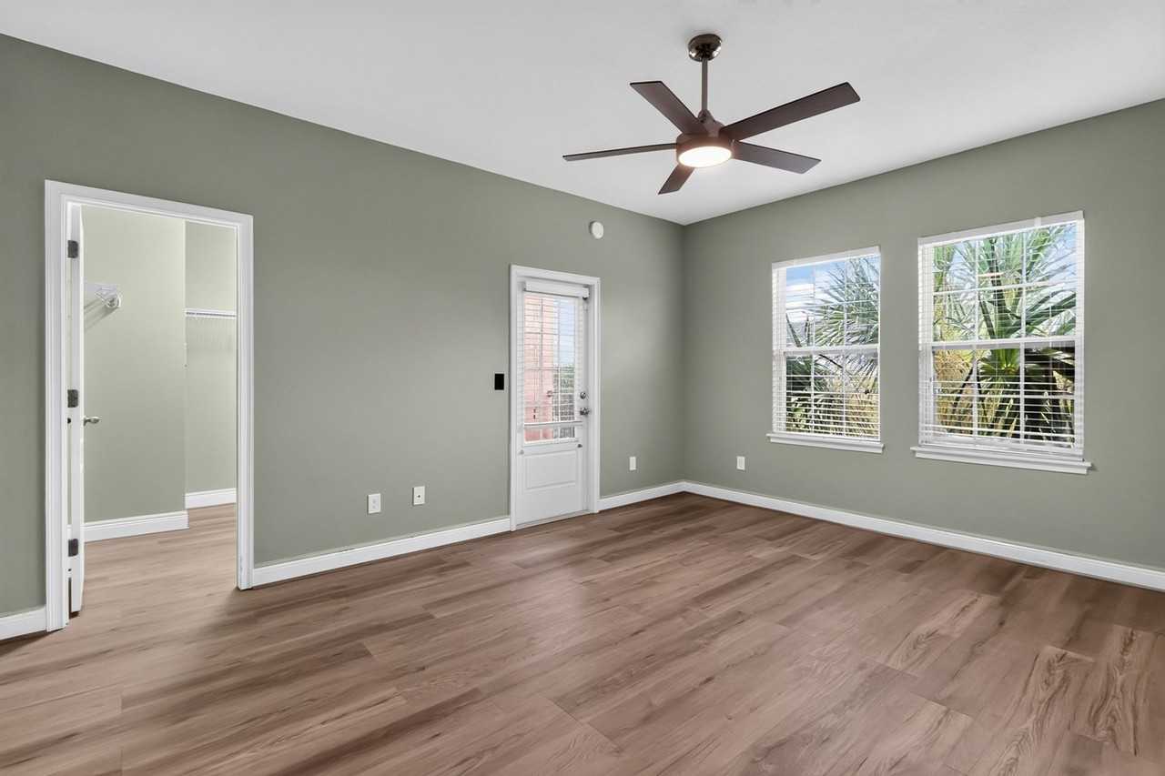 6536 Calamondin Dr - Photo 7 of 25