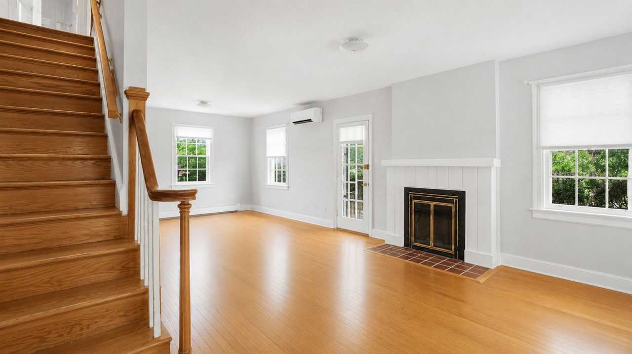 901 W 31st St - Photo 3 of 36