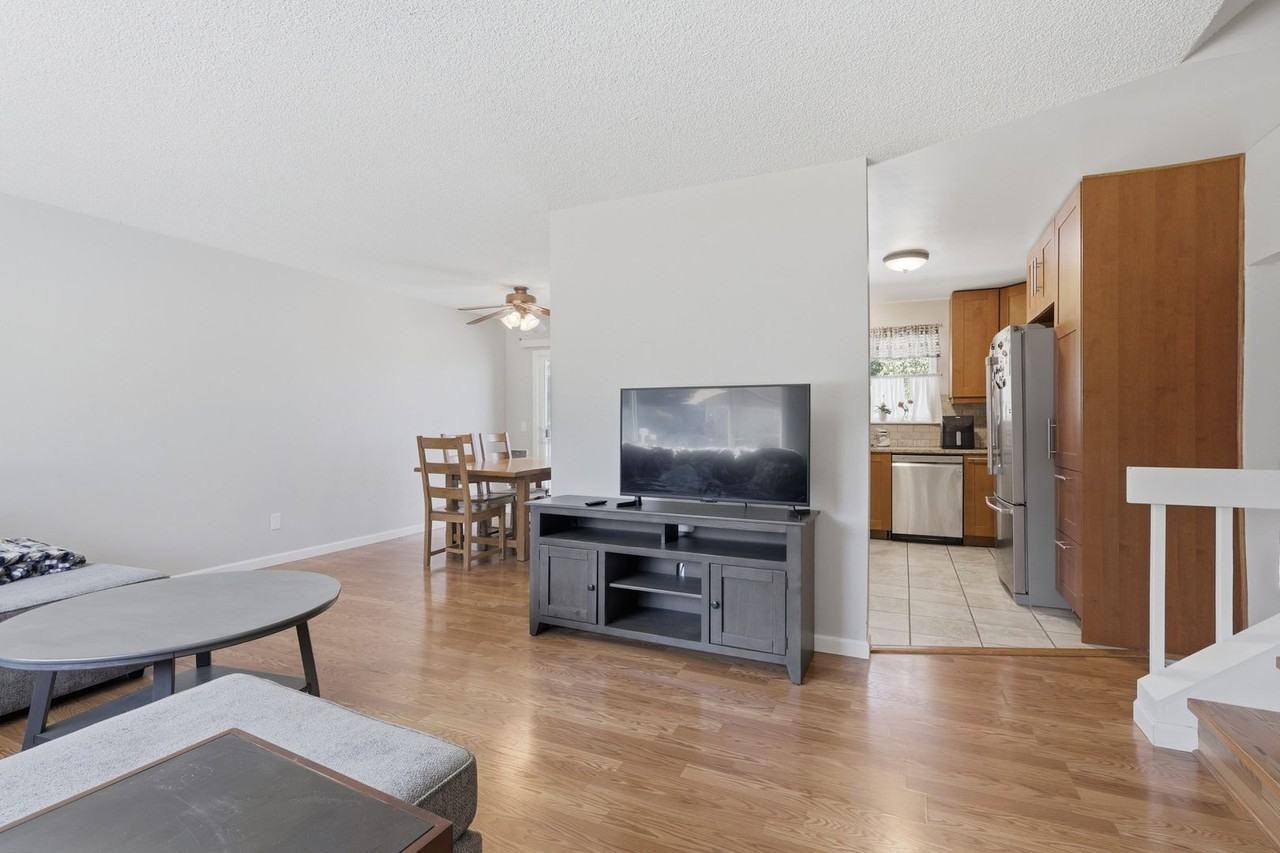 931 Mountain View Dr - Photo 6 of 30