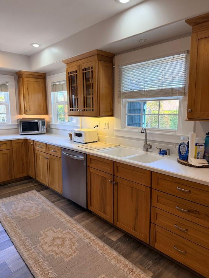 1212 Hayes Ave - Photo 5 of 15