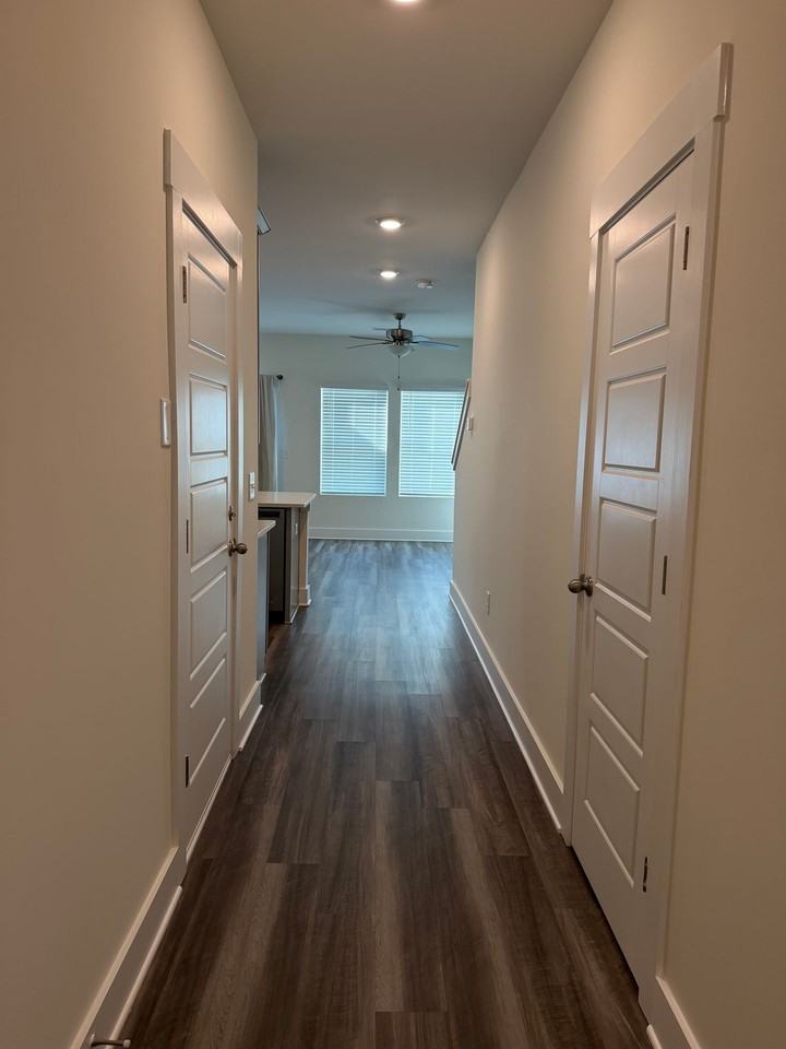 814 Thread Way - Photo 3 of 50