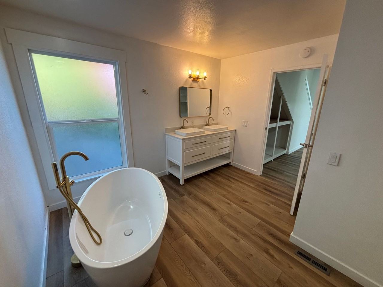 827 Cheltenham Rd - Photo 4 of 33