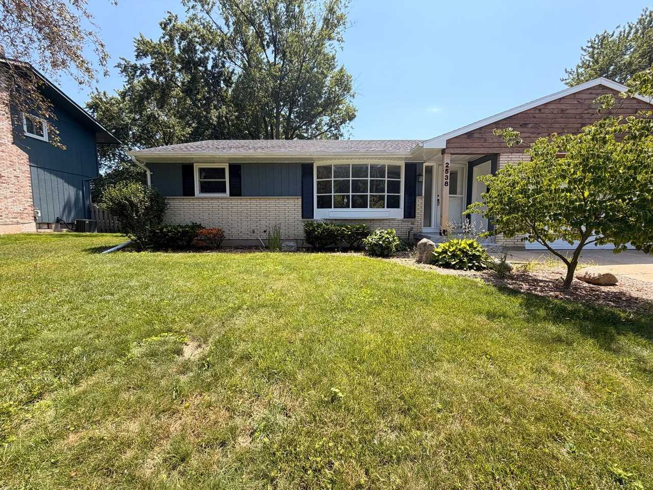 2538 Berwyck Rd Se - Photo 4 of 42