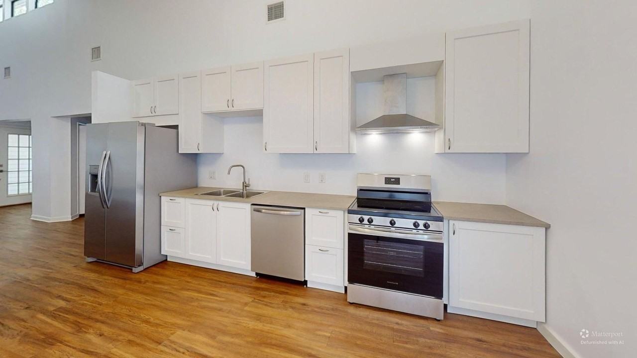 362 Filmore Dr - Photo 2 of 37