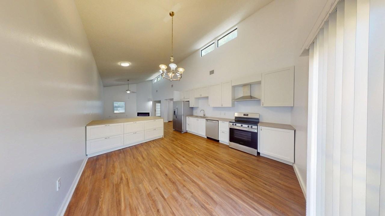 362 Filmore Dr - Photo 6 of 37