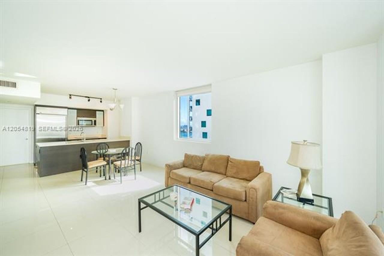55 55 SE 6 Street cu-2210 #2210 - Photo 3 of 25