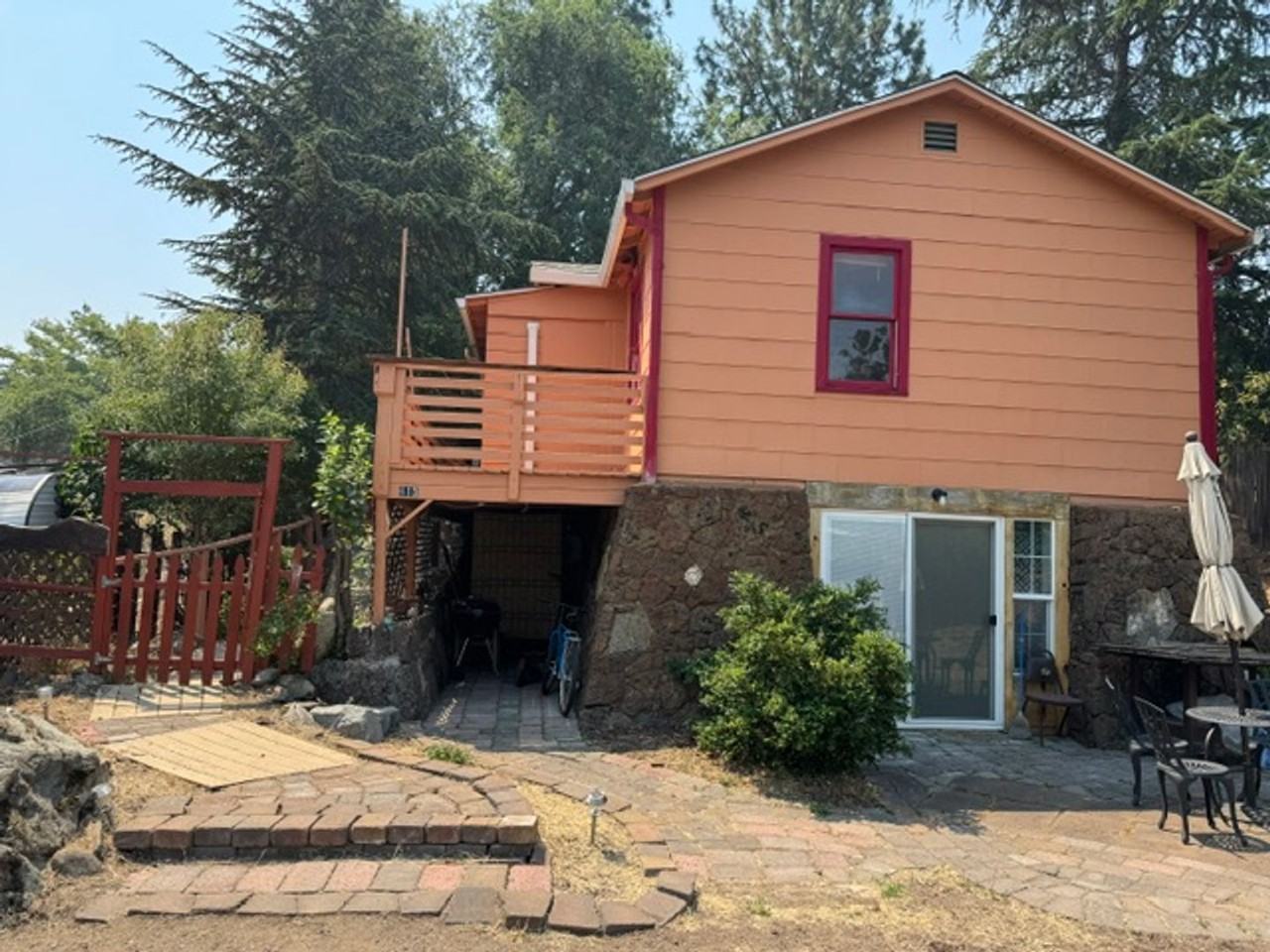415 E Hersey St - Photo 2 of 20