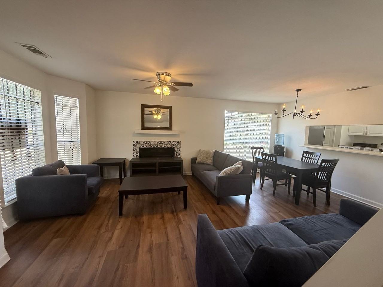1795 Boulevard De Province
