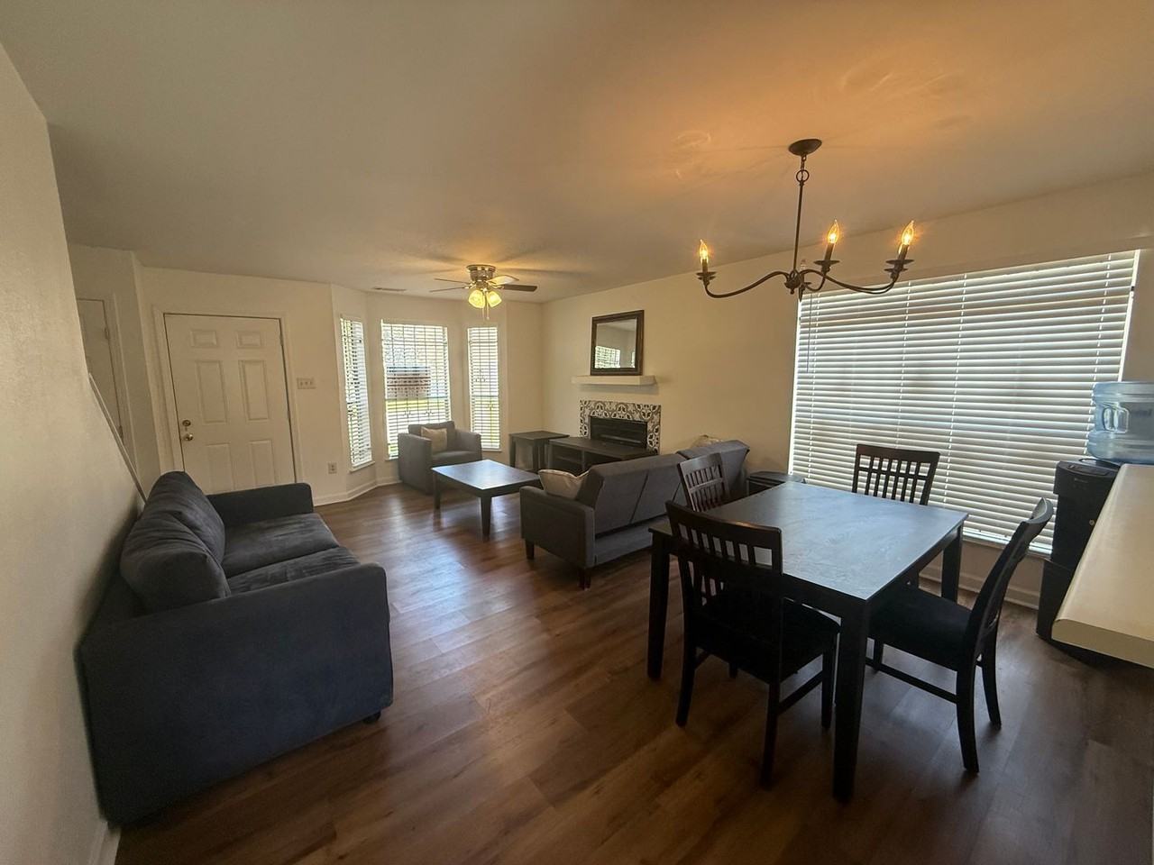 1795 Boulevard De Province - Photo 7 of 13
