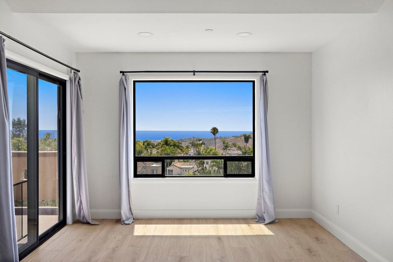 1060 Calle Del Cerro - Photo 4 of 25