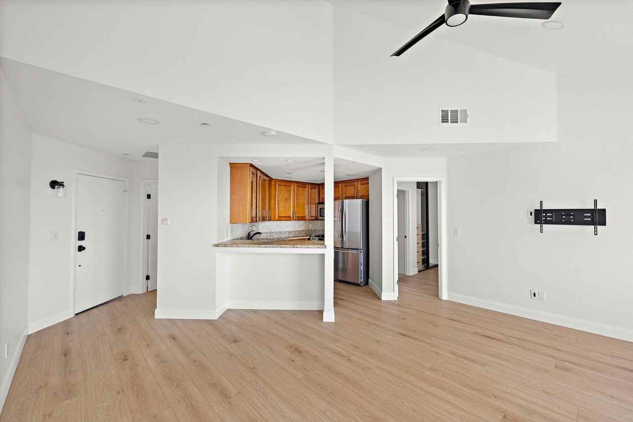 1060 Calle Del Cerro - Photo 7 of 25