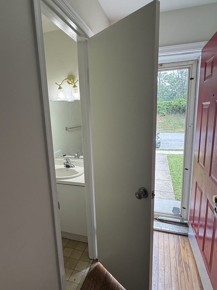 96 Courtland Woods Cir - Photo 2 of 16
