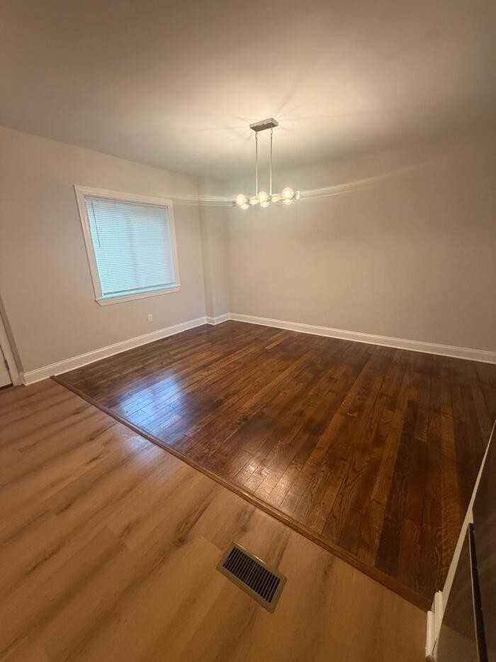 5699 Clearspring Rd - Photo 4 of 25