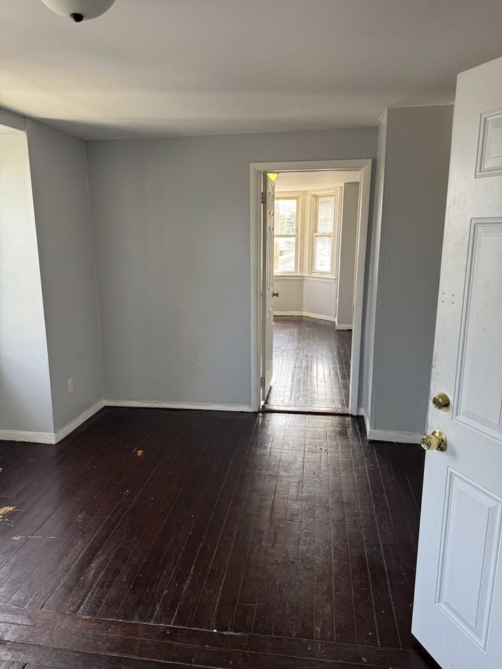 1209 Congress Street #6 - Photo 7 of 13