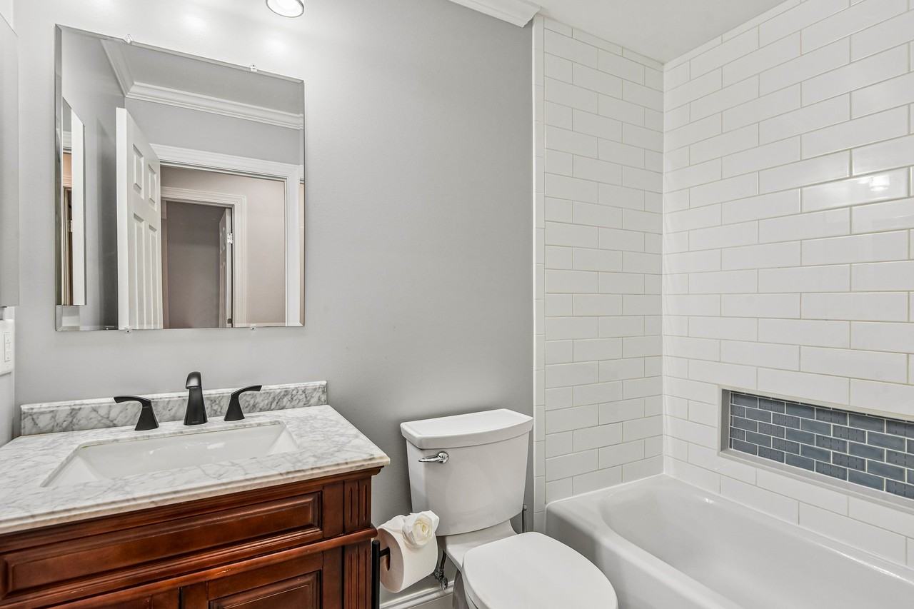 25 Beaver Pond Cir #25 - Photo 6 of 15
