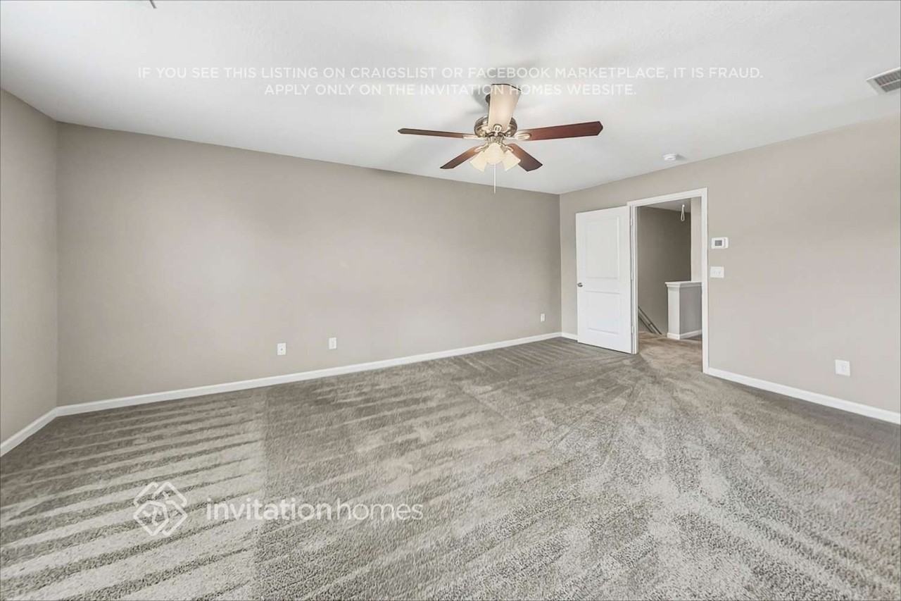 407 Vermeer Ct - Photo 5 of 23