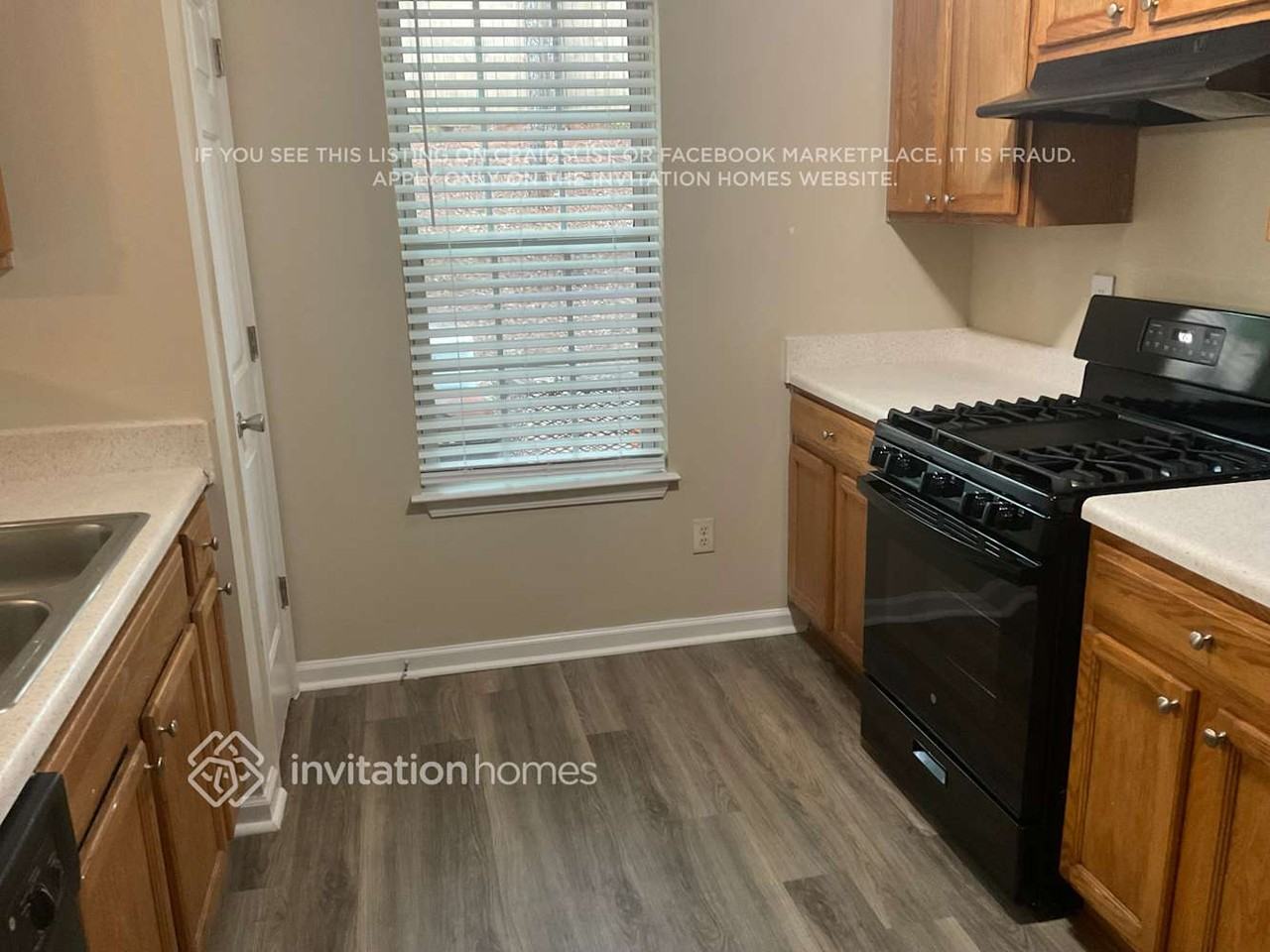 2644 Waverly Hills Dr - Photo 5 of 11