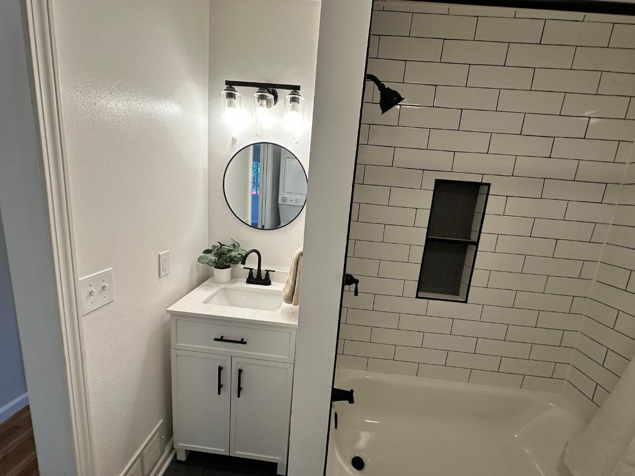969 Joliet Dr. - Photo 3 of 10