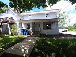 featured image of 1224 Pondview Ave
