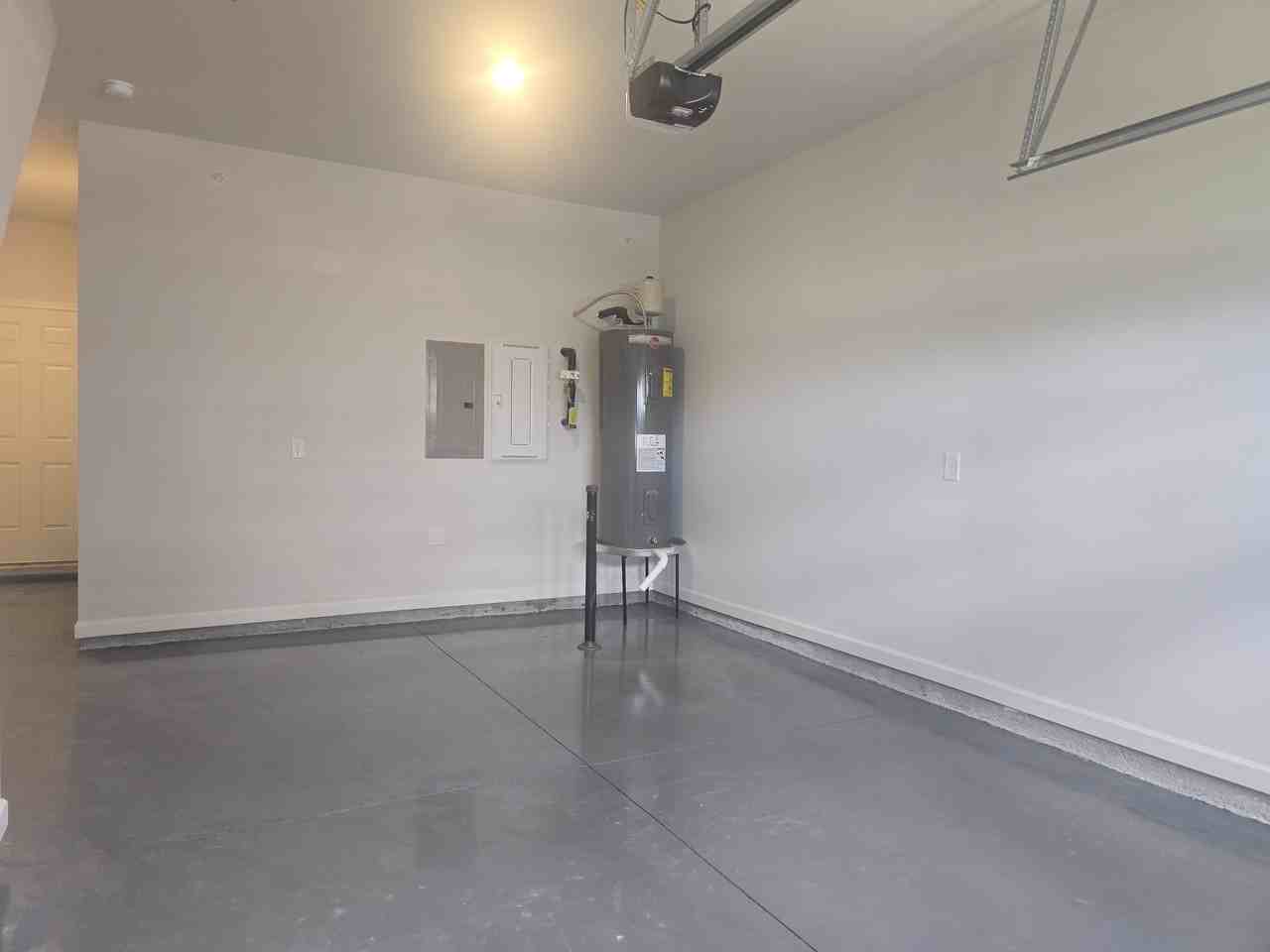 701 Taylor Dr #1 - Photo 6 of 10