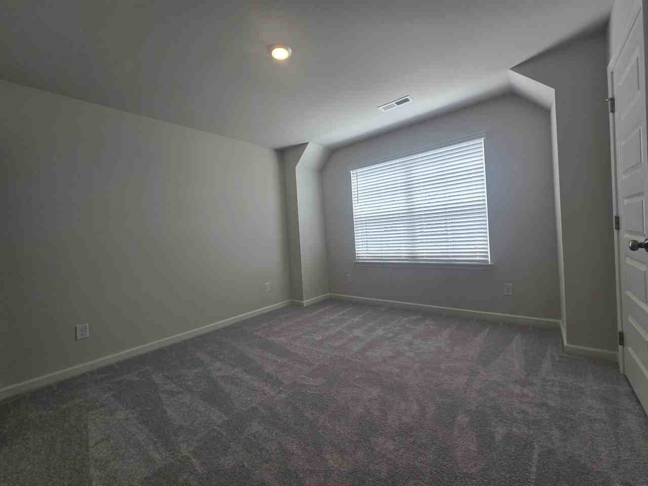701 Taylor Dr #1 - Photo 7 of 10
