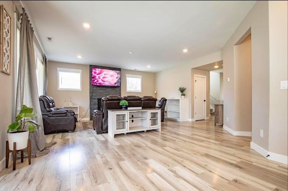 6802 165th Street Ct E #1 - Photo 7 of 24