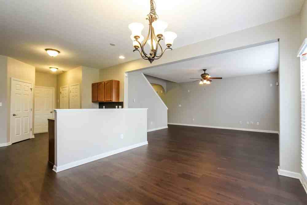 5236 Choctaw Ridge Way - Photo 4 of 17