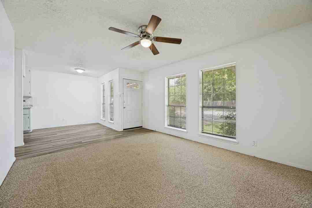 806 W Belden St #1 - Photo 2 of 13
