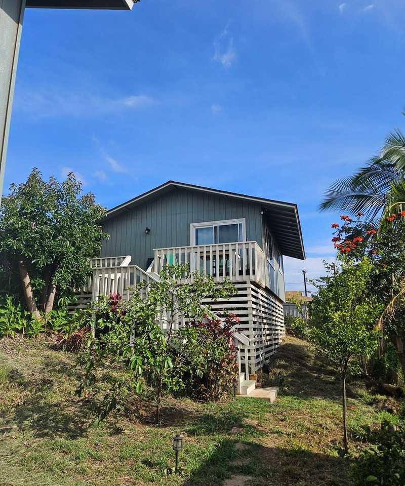 260 Manini Pl - Photo 2 of 20
