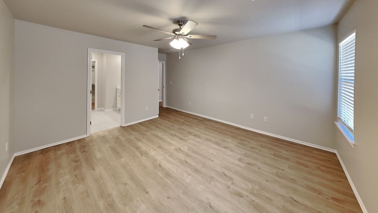 12700 Elba Dr - Photo 7 of 20