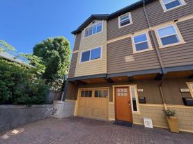 2110 Nob Hill Ave N #B - Photo 1 of 1