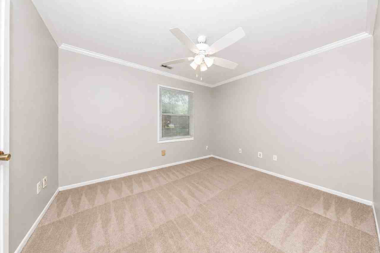 107 Cardinal Acres Dr - Photo 6 of 12